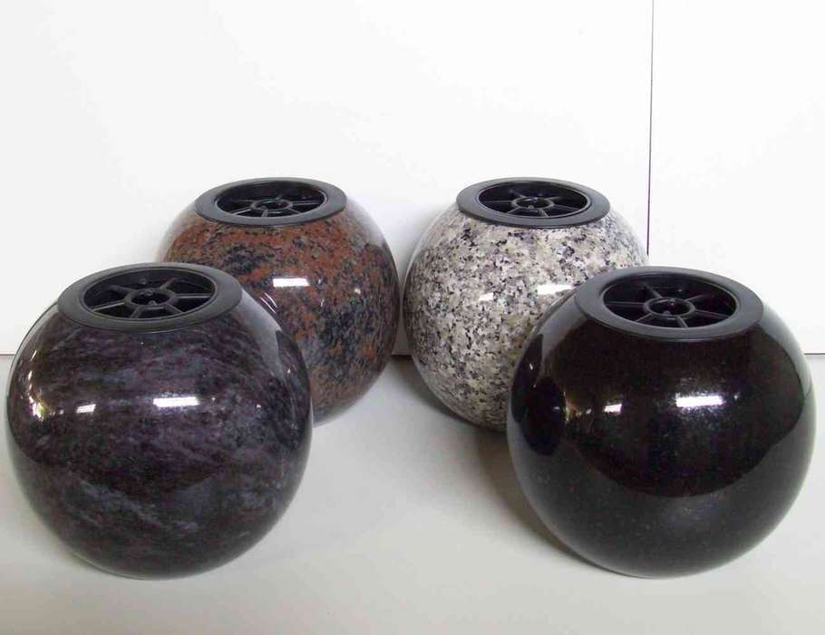 grave vase "ball" - Click Image to Close