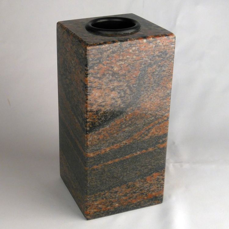 Grabvase "Cube-medium" Grabvase "Cube-medium"