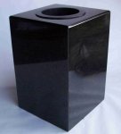 (image for) grave vase Cube-XL"