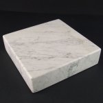 (image for) lamp/vase base cube from Carrara marble