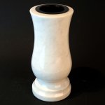 (image for) grave vase "taille-medium" from marble