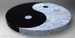 (image for) grave stone "ying yang"