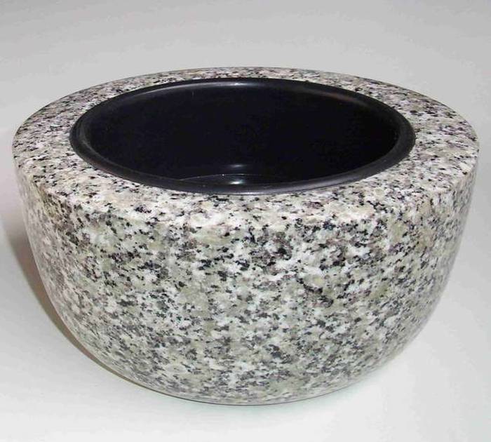 designgrab Modern Grande Grabschale Durchmesser 34 cm aus Granit Himalaya