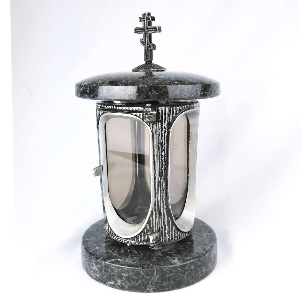 designgrab Grablampe aus messingfarbenem Aluminium in Antikoptik mit Kreuz und Grabvase Taille-medium und 2 Stück Sockel eckig in Granit Vanga 